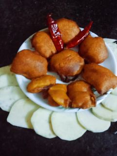 சக்கரை வள்ளி கிழங்கு பஜ்ஜி(sweet potato bajji recipe in tamil) செய்முறை முக்கிய புகைப்படம்