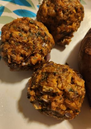 A picture of Salmon meatballs.