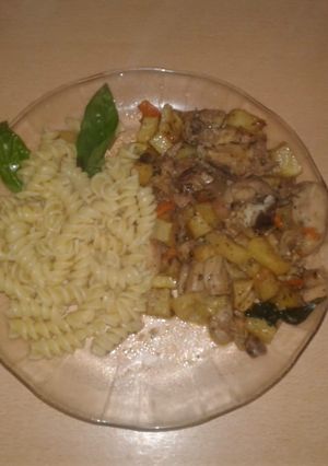Una foto de Pollo a la albahaca