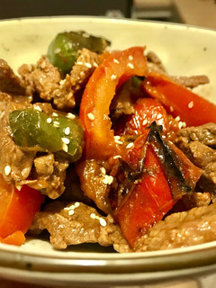 Una foto de Carne salteada con pimentón