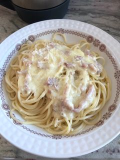 Una foto de Spaghetti a la carbonara 🇵🇾