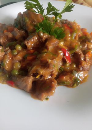 A picture of Paprika beef goulash.