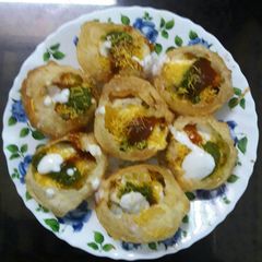 A picture of Puchka chaat.