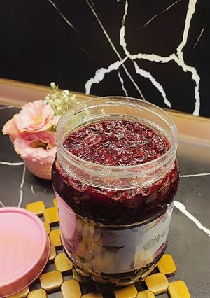 عکسی از دستور مربای آلبالو 🍒