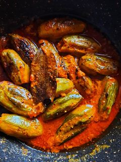 নিরামিষ পটলের দোর্মা (niramish potoler dorma recipe in Bengali) রেসিপির প্রধান ছবি
