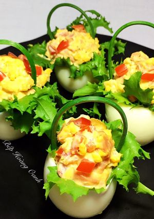 Hình của món Salad Trứng Xúc Xích.