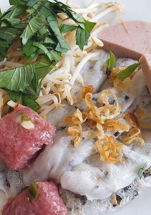 Hình của món Vỏ bánh cuốn tráng chảo.
