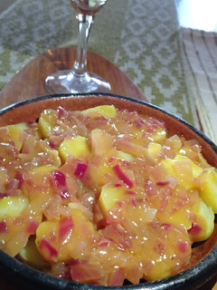 Una foto de Kartoffelsalat ensalada de papas alemana