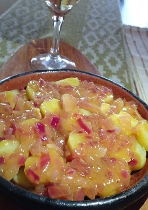 Una foto de Kartoffelsalat ensalada de papas alemana