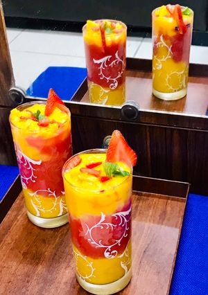 A picture of Classic Mangoes & strawberry daiquiri.