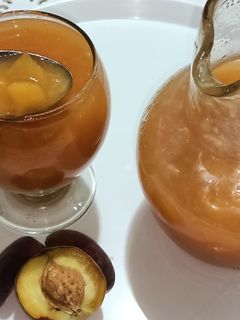 صورة لوصفة عصير رانى بقطع الخوخ 🍑🥤🍑