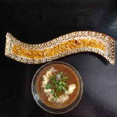 A picture of Dal makhni.