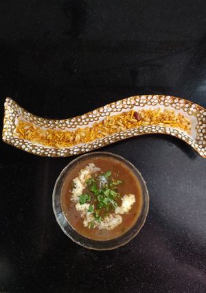 A picture of Dal makhni.