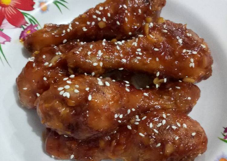 Langkah Mudah untuk Menyiapkan Korean Fried Chicken ala2 bnchn, Lezat