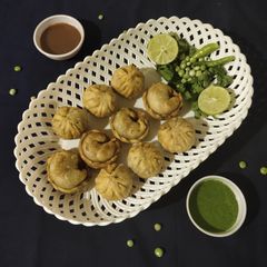 A picture of Lilva kachori.