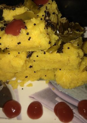 A picture of Besan Dhokala.
