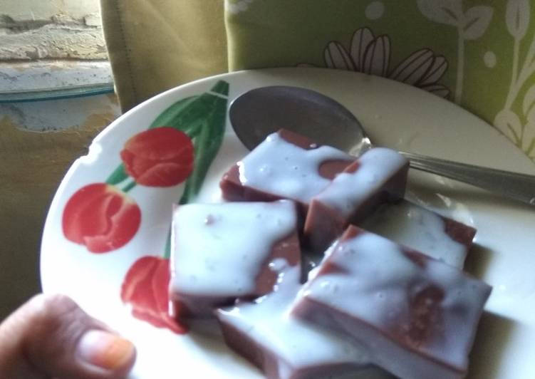 Puding milo with creamy fla