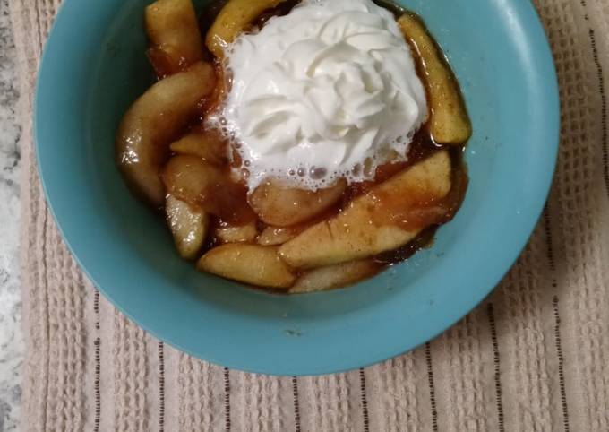 Southern fried apples with homemade whipped cream