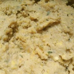 A picture of Plantain Mashed Potatoes.