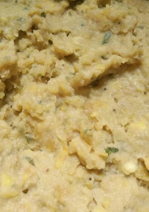 A picture of Plantain Mashed Potatoes.