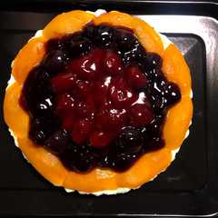 รูปของ FRUITY CHEESE PIES 😋