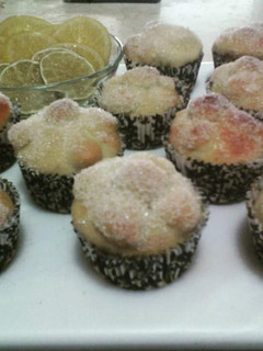 Una foto de Cupcakes de pan de muerto