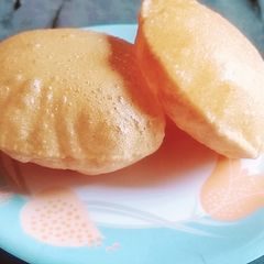 A picture of Ajwain puri.