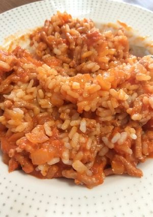 Una foto de Arroz a la boloñesa