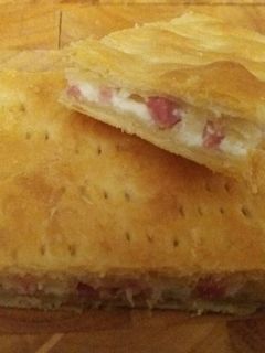 Una foto de Hojaldre de bacon y queso