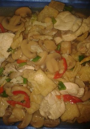 Foto resep Tumis Jamur Kancing dan Tahu Suka Suka