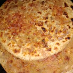 A picture of Pyaj Paratha(Jhatpat).