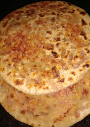 A picture of Pyaj Paratha(Jhatpat).