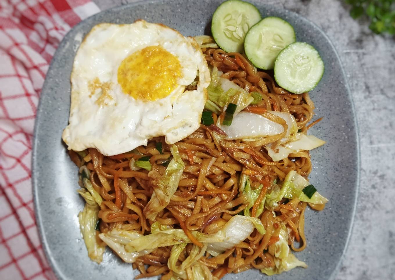 Mie Goreng Simple Bumbu Iris