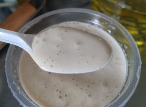 Una foto de Salsa🥛de Ajo🧄como la de🥪 Qbano🥪🌯🥙