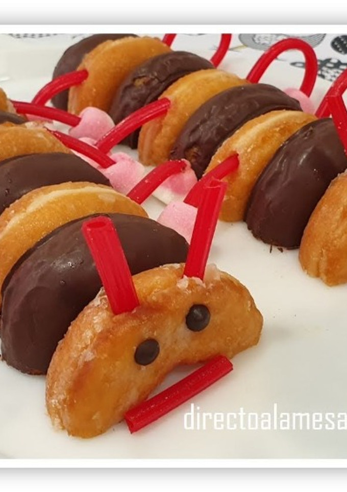 Una foto de Tarta gusano de donuts