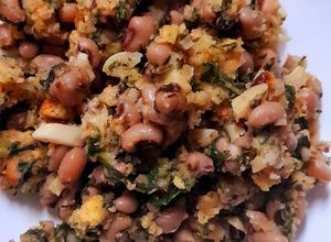 Foto de Migas de Feijão Frade, Couve e Broa
