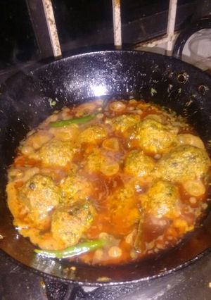 A picture of Palak Kofta Curry.