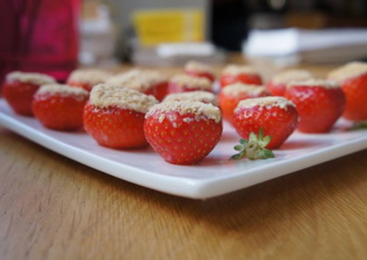 Recipe of Homemade Strawberry Cheesecake