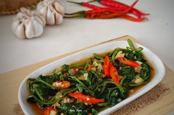Langkah Mudah untuk Membuat Tumis Kangkung Belacan yang Bisa Manjain Lidah