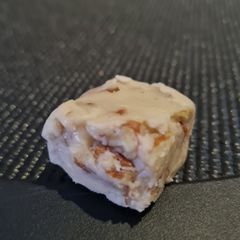 A picture of Nut Caramel.
