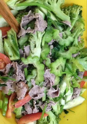 Hình của món Salad bò trộn.