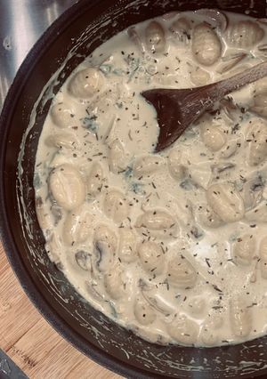 Une photo de Poêlée de gnocchis et champignons au Bleu d’Auvergne 🍄