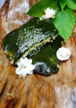 Hình của món Bánh ít lá gai.