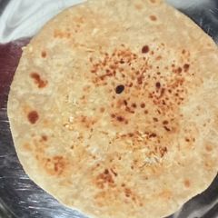 A picture of Muli ke parathe.