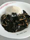 Calamares en su tinta