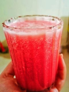 তরমুজের জুস(watermelon juice recipe in bengali) রেসিপির প্রধান ছবি