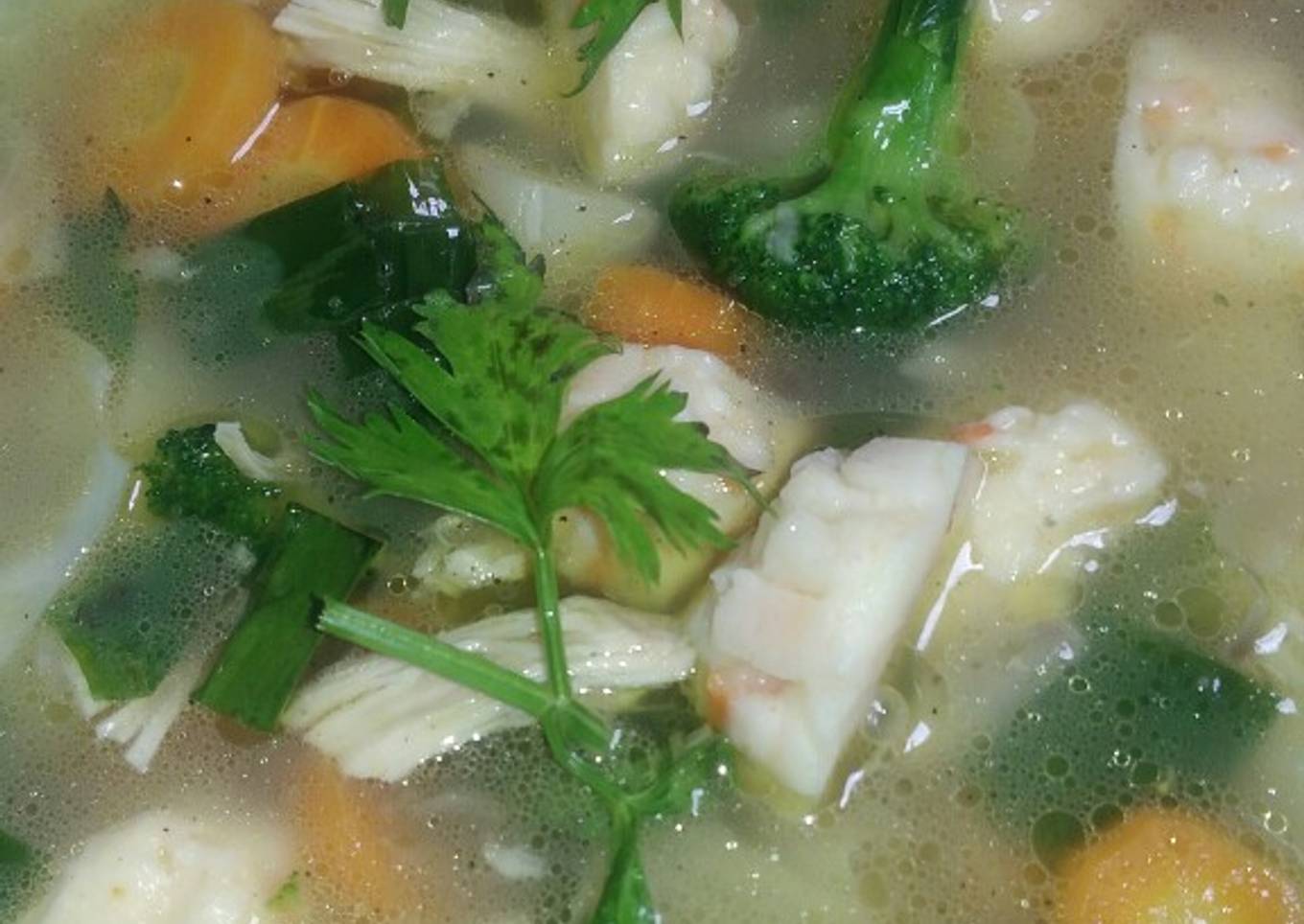 Sop ayam bola bola udang