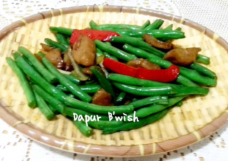 Langkah Mudah untuk Menyiapkan Oseng Buncis Bakso Lezat