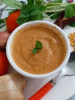 टोमेटो प्याज़ चटनी (Tomato onion chatney recipe in hindi) रेसिपी मुख्य फोटो