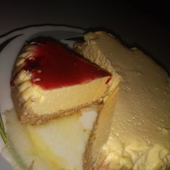 A picture of Almond flour cheese cake.